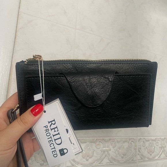 Kyla Vegan RFID Wallet - Picture 3 of 5